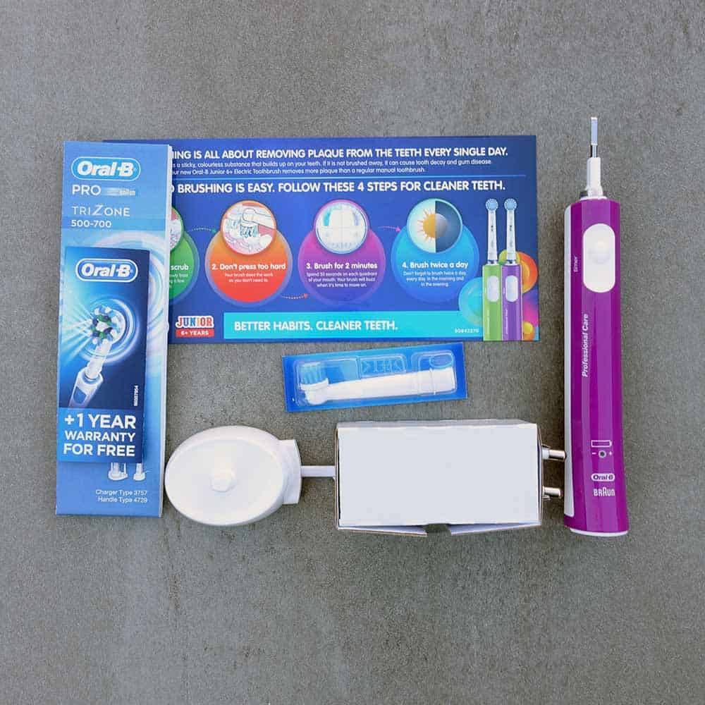 Oral-B Junior Box Contents