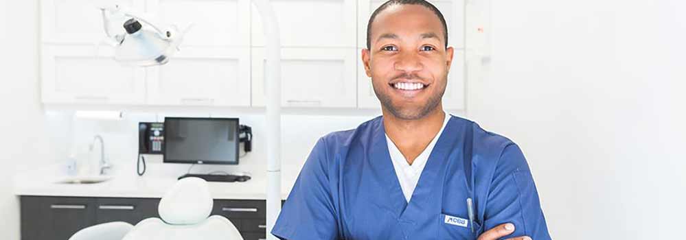 Denture Implants & Implant Retained Dentures: Procedure, Costs & FAQ 20