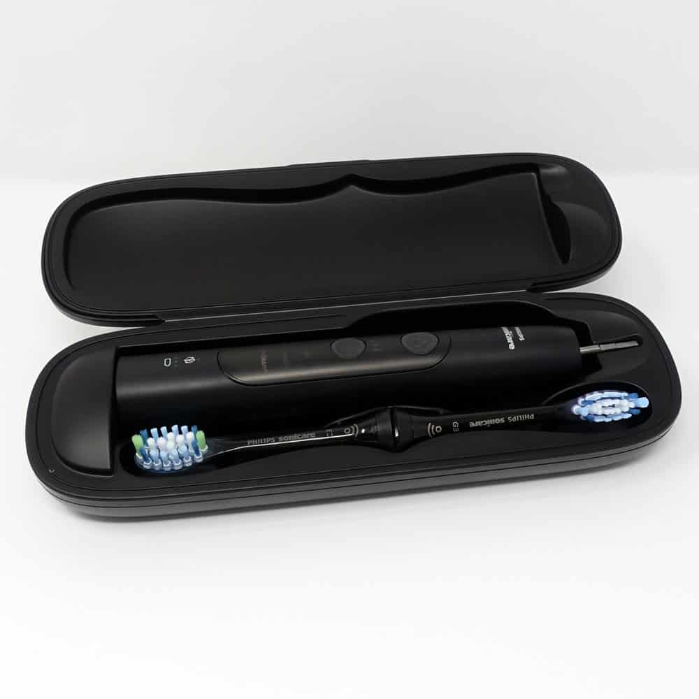 Travel case with Sonicare ExpertClean & 2 brush heads inside