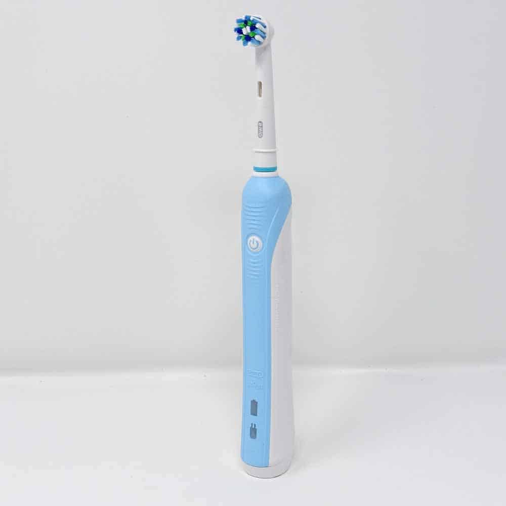 Oral-B Pro 600 Electric Toothbrush