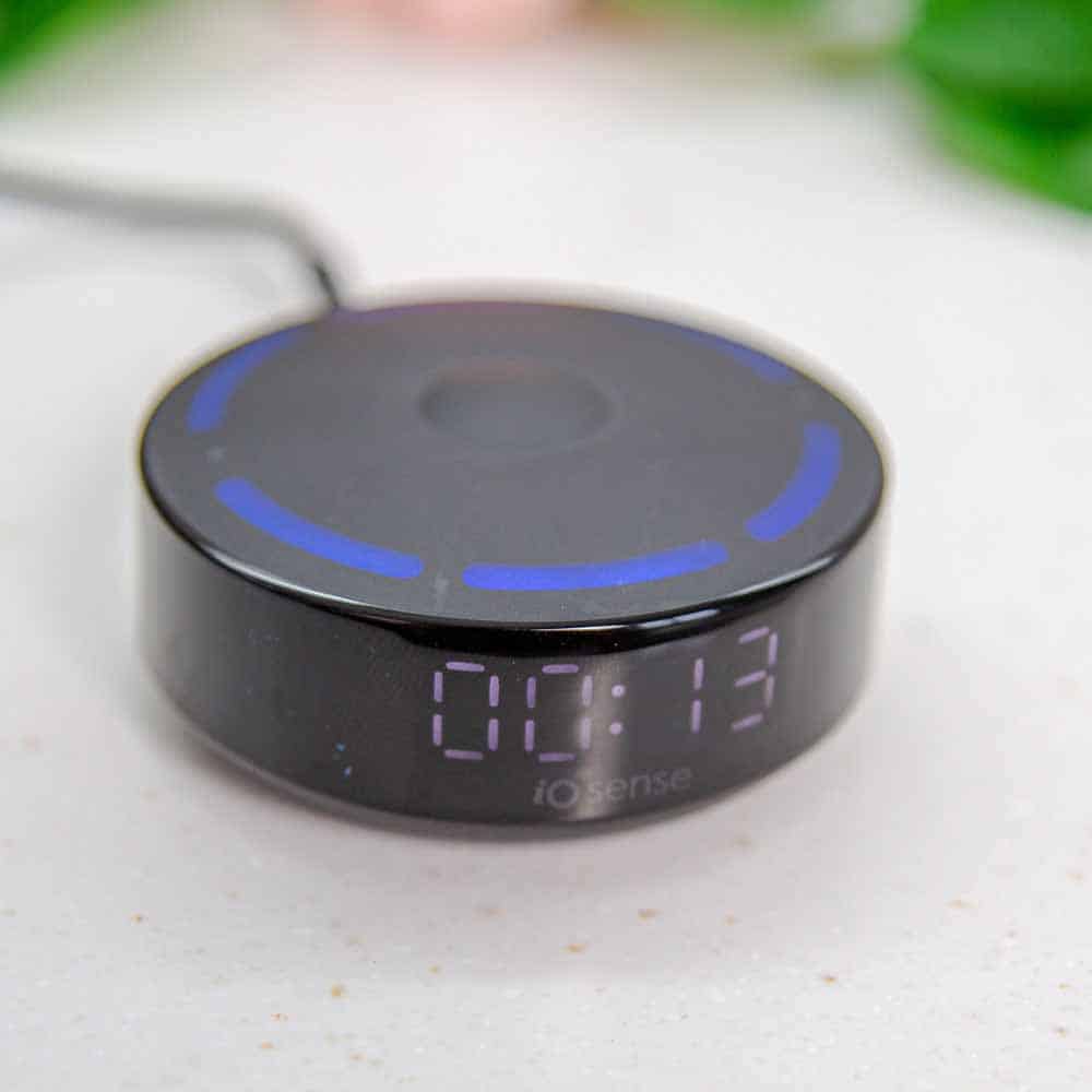 Clock on iOSense smart charger