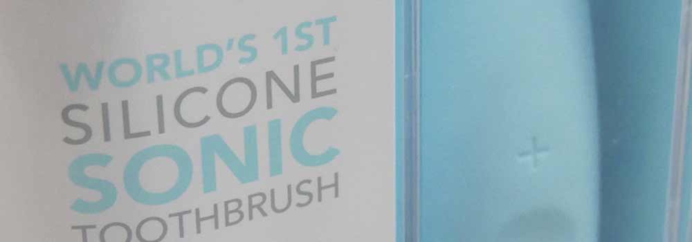 Silicone & Rubber Bristled Toothbrushes: How Do They Compare To A Normal Toothbrush? 5