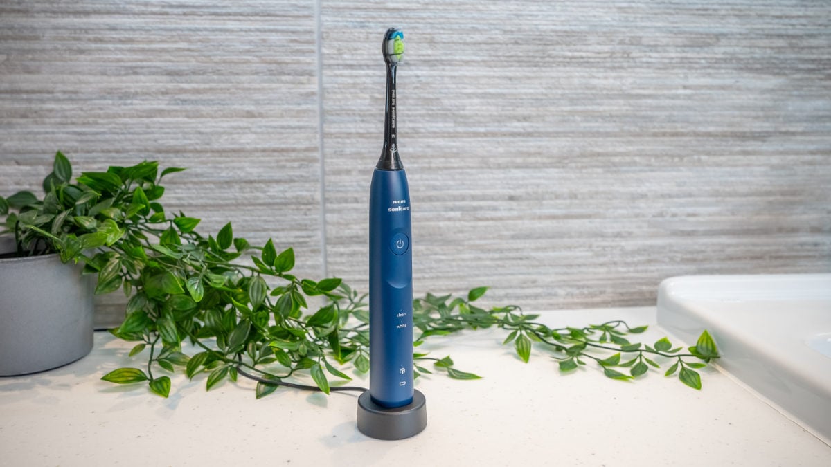 Sonicare Series 5500 on charging stand