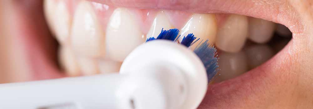Best Electric Toothbrush For Receding Gums / Sensitive Teeth 2022 13