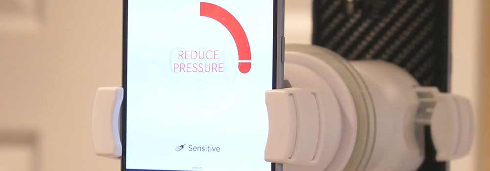 Smartphone app warning to reduce pressure