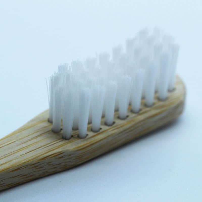 etee bamboo brush close up of bristles