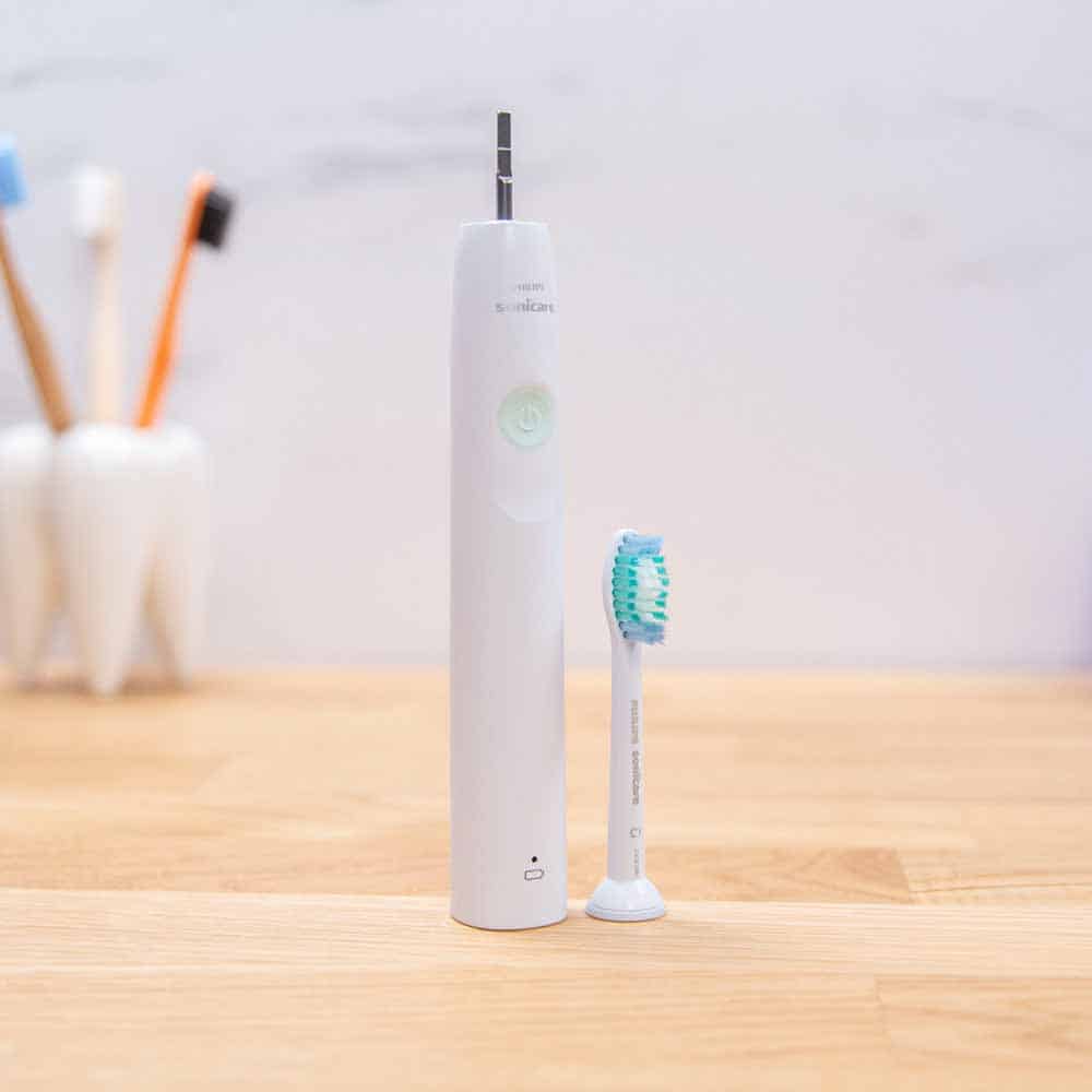 Sonicare 2100 Series with head detached