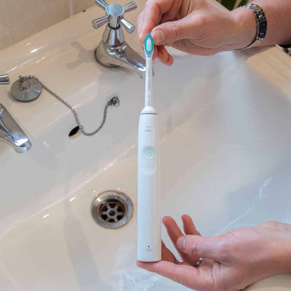 Sonicare 2100 in hand