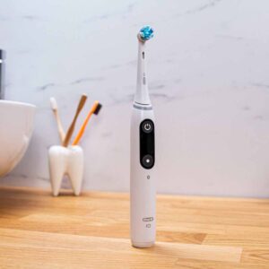 Oral-B iO7 review - Electric Teeth