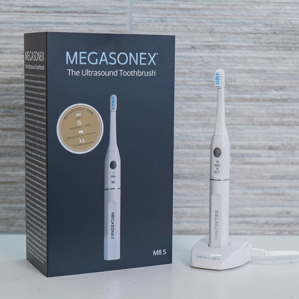 Megasonex M8S retail box