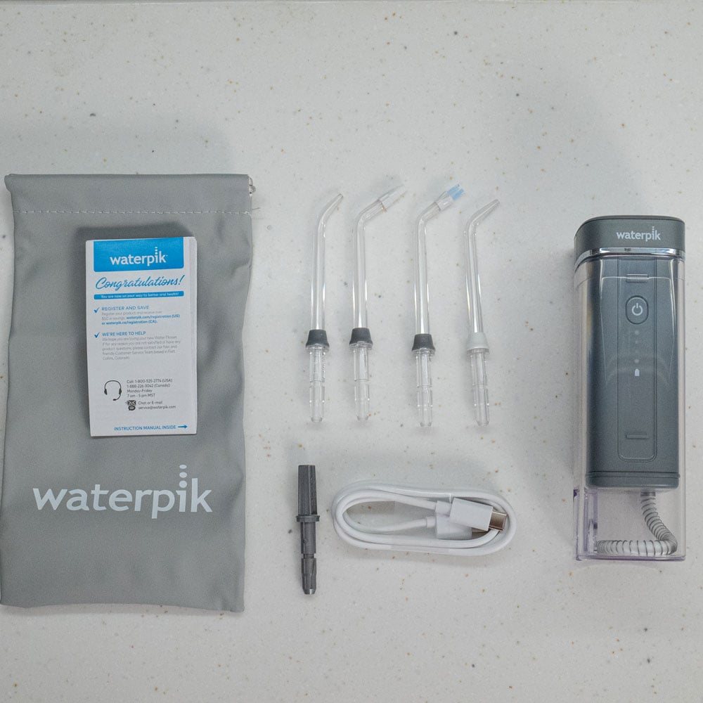 Waterpik Cordless Slide Professional box contents