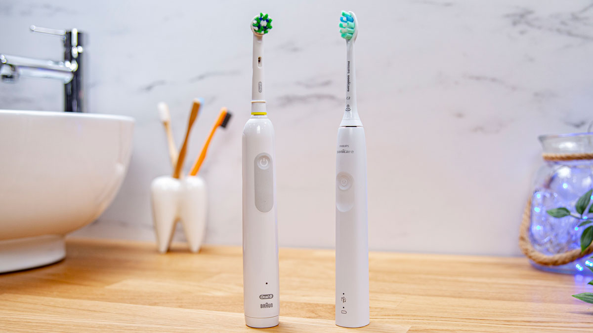 Oral B Pro 1000 Vs Philips Sonicare 4100
