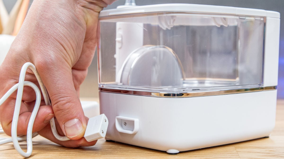 Waterpik ION having charging cable connected